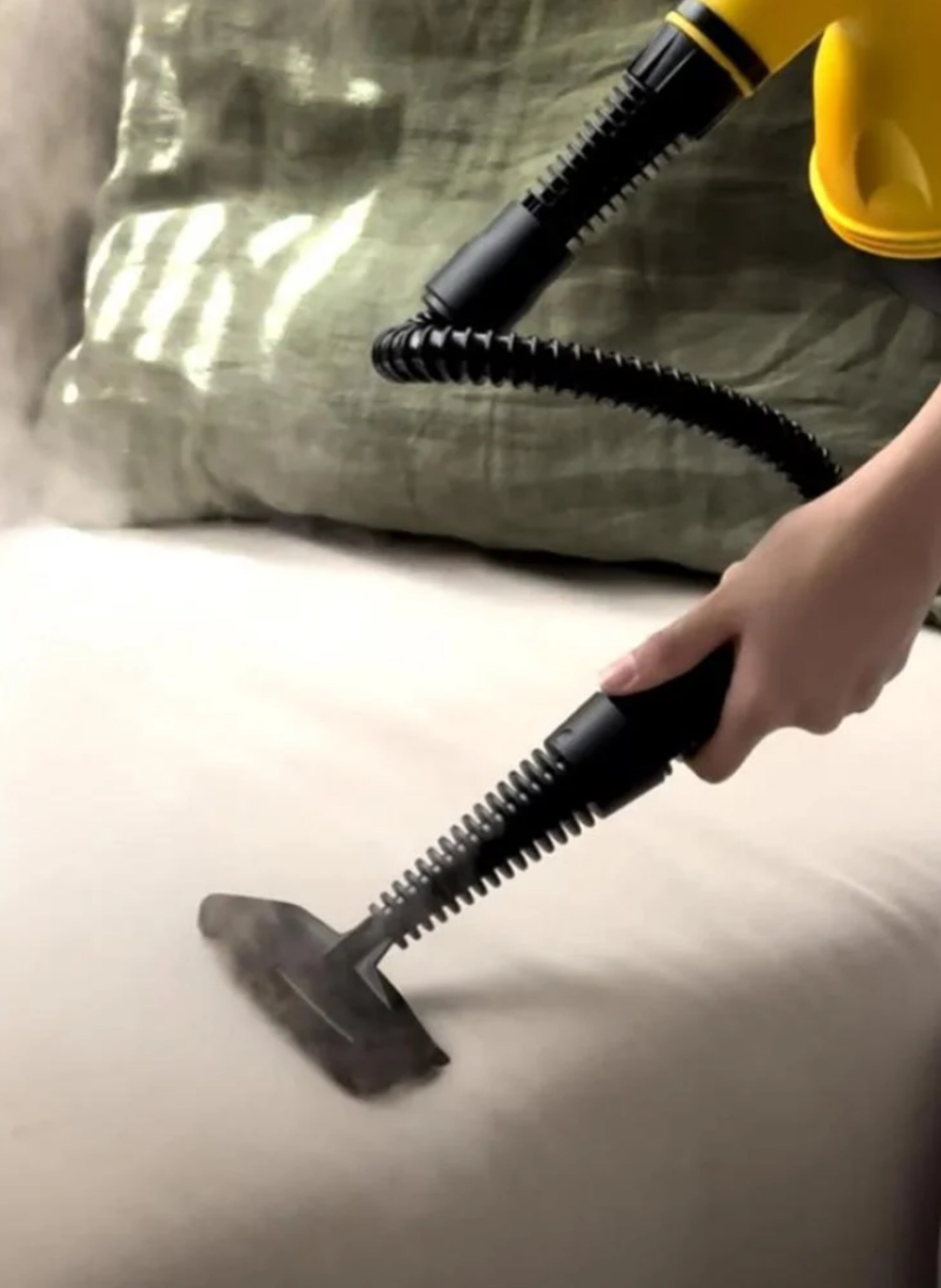 Handheld Multi-purpose Steam Cleaner for Home and Car ماكينة تنظيف بالبخار متعددة الأغراض محمولة باليد للمنزل و للسيارة