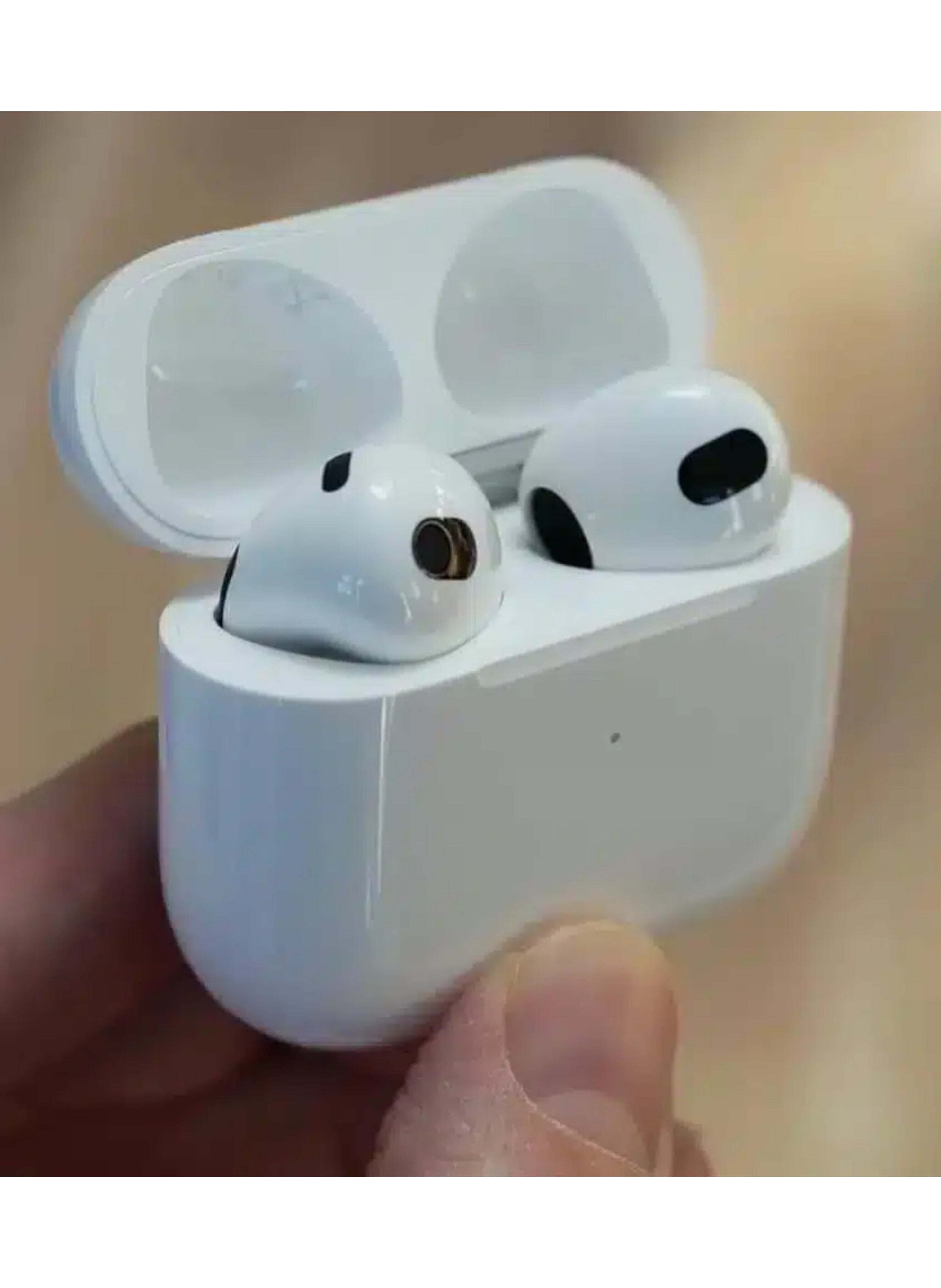 سماعات أذن لاسلكية TWS (Air Pro) مع صندوق شحن، بتقنية Hi-Fi، وبلوتوث 5.0، وميكروفون مدمج للمكالمات TWS Wireless Earbuds (Air Pro) with Charging Case, Featuring Hi-Fi Audio, Bluetooth 5.0, and Built-in Microphone for Calls