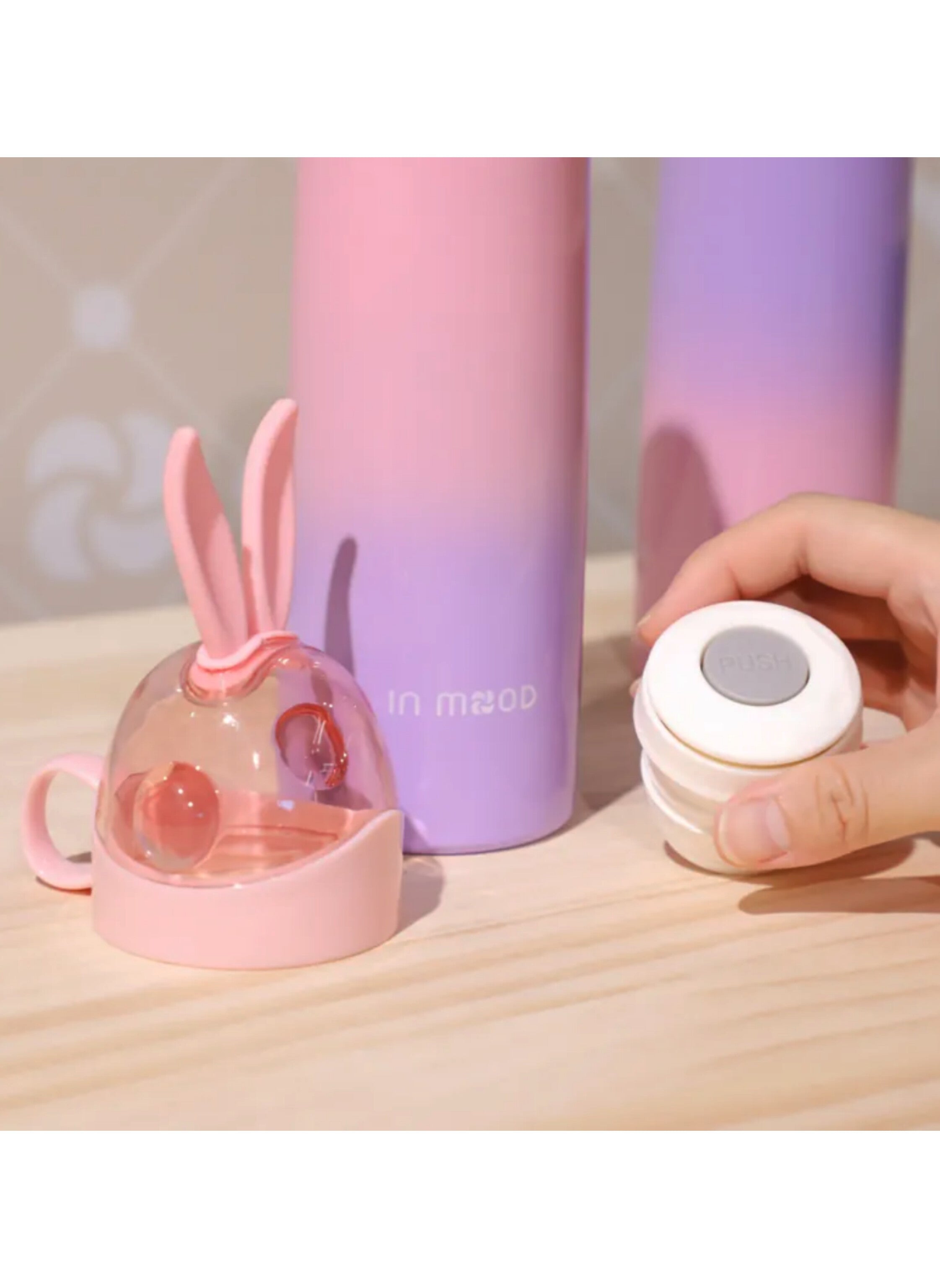 قارورة حرارية معزولة للأطفال سعة 350 مل، ستانلس ستيل 304، بتصميم أرنب لطيف متعدد الألوان، يحفظ الحرارة حتى 12 ساعة Kids Insulated Thermal Water Bottle 350ml, Stainless Steel 304, Cute Bunny Design, Multi-Color Vacuum Flask (12H Heat Retention)