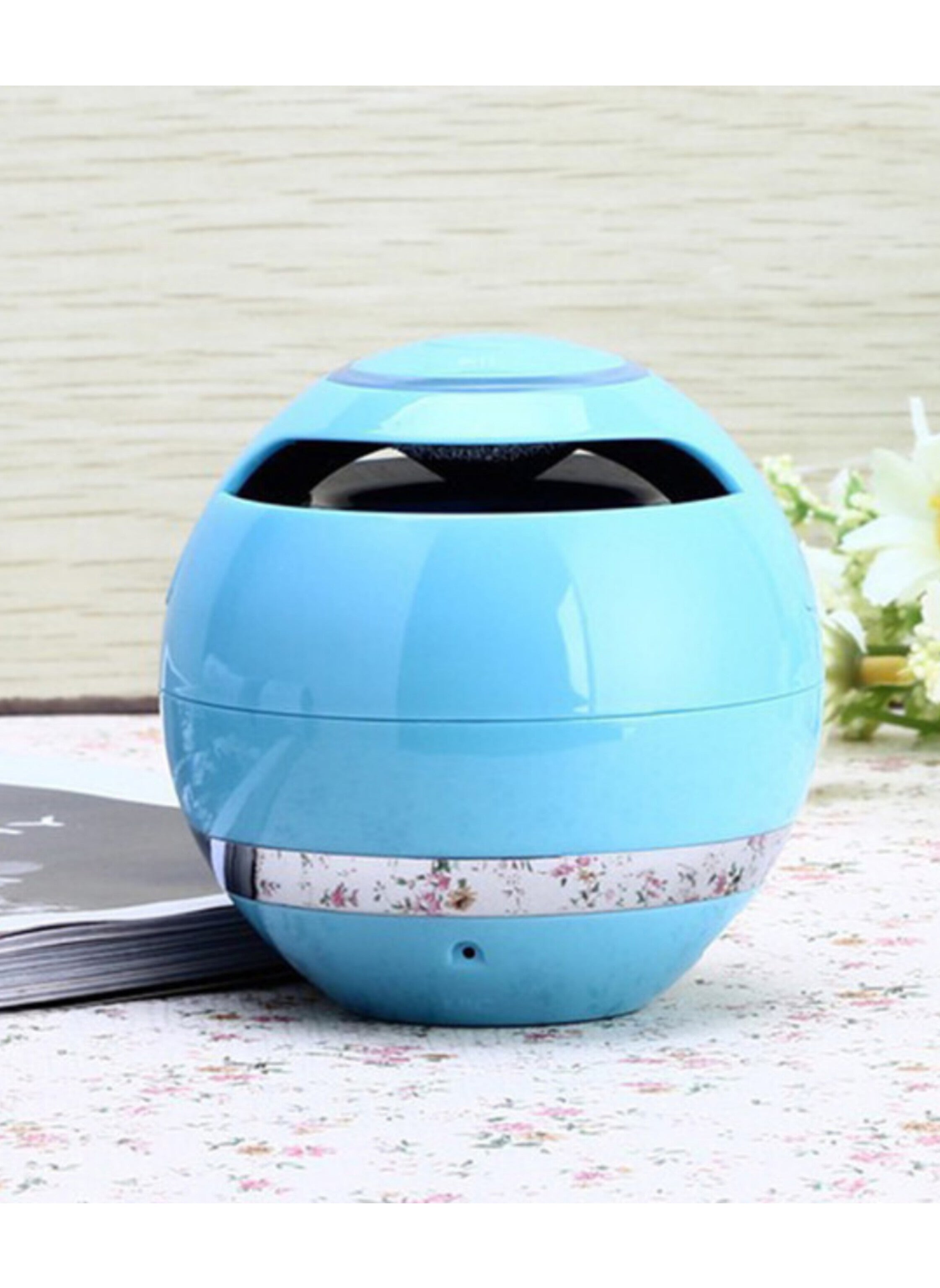 مكبر صوت شكل كرة  بلوتوث محمول متعدد الوظائف لون ازرق   Multifunctional Portable Bluetooth Ball Speaker, blue