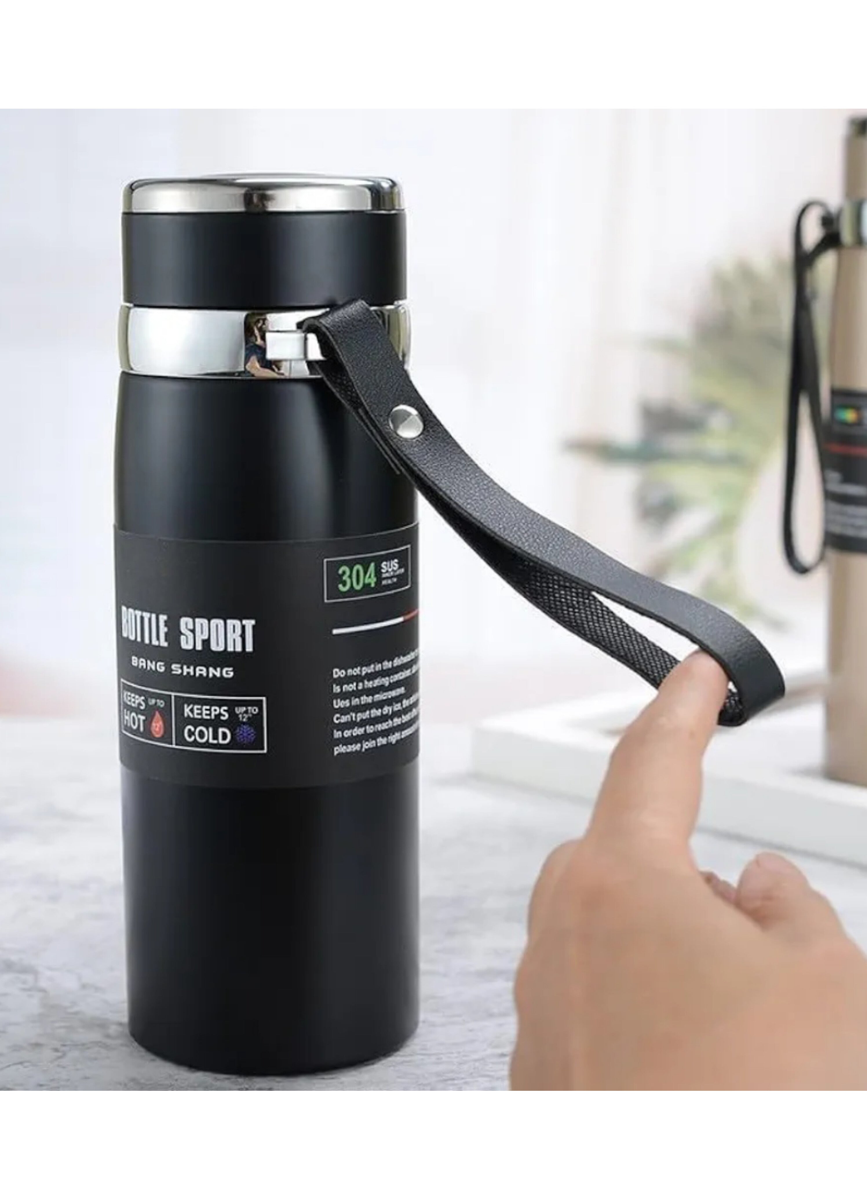 800 ml Stainless Steel Insulated Flask (Thermos) - Black Color قارورة عازلة (ترمس) من الفولاذ المقاوم للصدأ سعة 800 مل - اللون الأسود